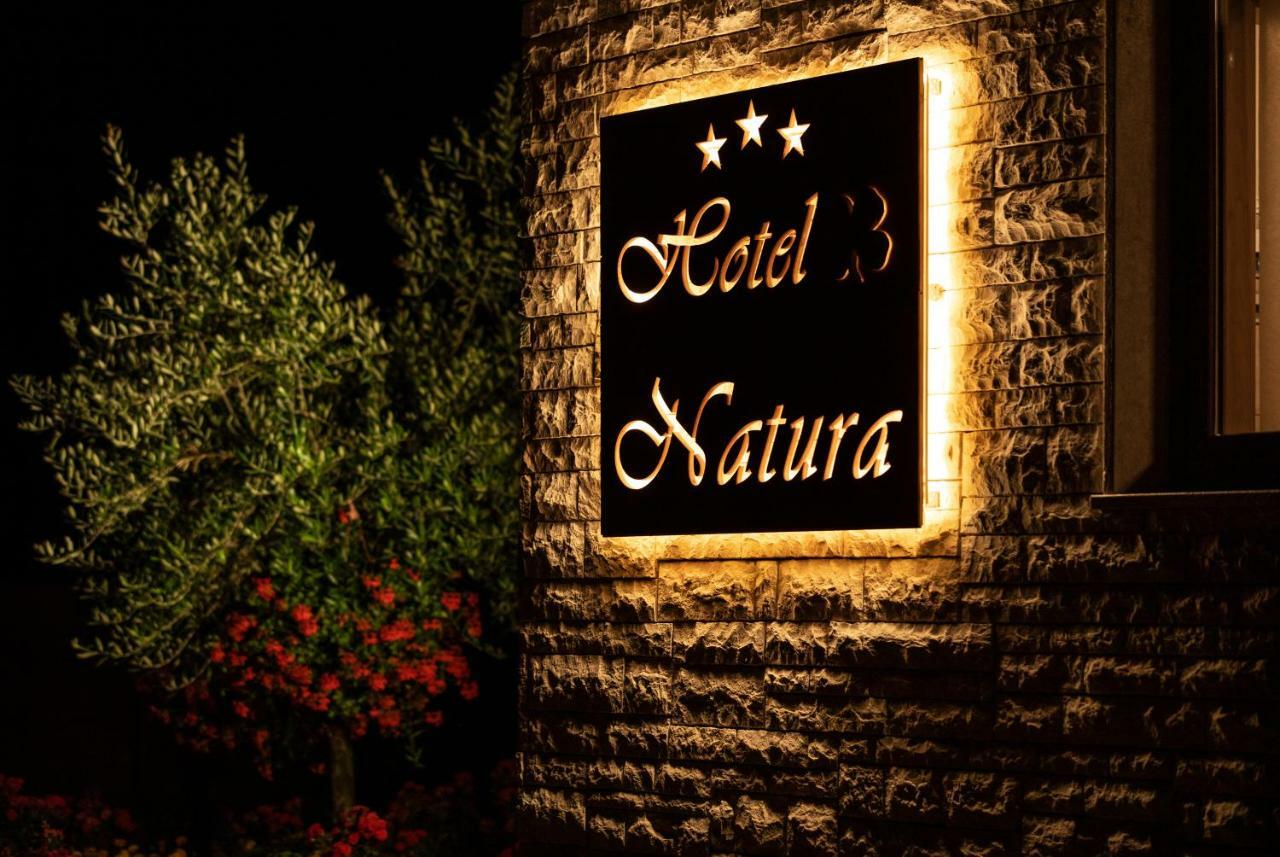 Hotel Natura Vilanija Bagian luar foto